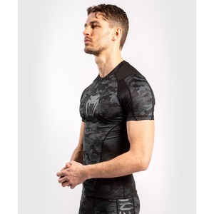 Venum Defender Rashguard Short Sleeves- dark camo