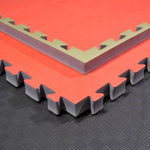 Restposten - 2 Stk. Wendematte rot-grün 100x100x4cm