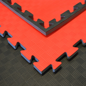 Kampfsportmatten rot-black 100x100x 2cm