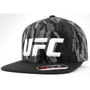 Venum UFC Fight Week Snapback Cap black
